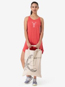 Super.natural Sukienka "Relax Lobster" w kolorze czerwonym rozmiar: XS. Czerwone sukienki super.natural, xs, bez wzorów, z wełny, bez kołnierzyka, bez ramiączek, mini. Za 173,99 zł.