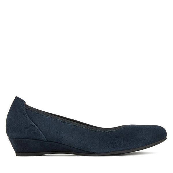 Półbuty Gabor. Niebieskie czółenka Gabor, bez wzorów, bez obcasa, na koturnie, bez zapięcia. Za 319,99 zł.