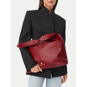 Torebka Beverly Hills Polo Club. Czerwone torebki klasyczne Beverly Hills Polo Club, bez wzorów, bez dodatków. Za 229,99 zł.