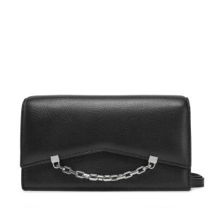 Torebka KARL LAGERFELD. Czarne listonoszki KARL LAGERFELD, bez wzorów, bez dodatków. Za 559,99 zł.