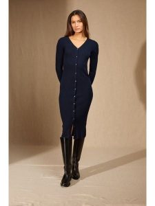Perfect Cashmere Kaszmirowa sukienka "Maria" w kolorze granatowym rozmiar: L. Niebieskie sukienki Perfect Cashmere, l, bez wzorów, z kaszmiru, bez kołnierzyka, bez ramiączek, midi. Za 695,99 zł.