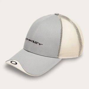 Czapka z daszkiem unisex Oakley CLASSIC TRUCKER szara FOS901343-28S. Szare czapki Oakley, bez wzorów, klasyczne. Za 119,56 zł.