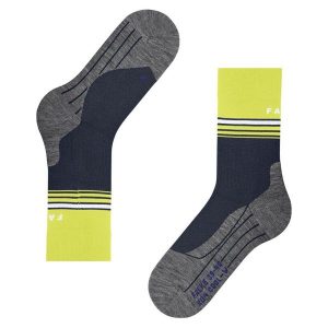 Skarpetki damskie Falke RU4 Endurance Cool. Niebieskie skarpetki Falke, bez wzorów. Za 111,50 zł.