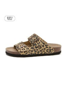 Teegu Klapki w kolorze beżowo-brązowym rozmiar: 41. Brązowe klapki teegu, bez wzorów, z otwartym noskiem, bez obcasa. Za 130,99 zł.