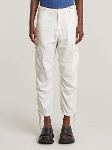 G-Star Bojówki w kolorze białym rozmiar: W29. Białe spodnie z wysokim stanem G-Star, bez wzorów, prążkowane, z podwyższonym stanem. Za 232,95 zł.