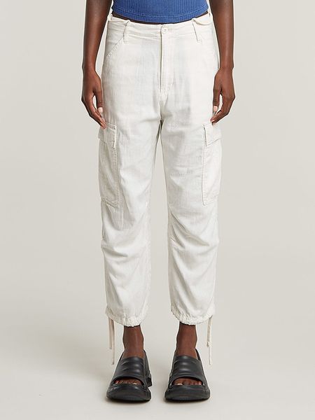 G-Star Bojówki w kolorze białym rozmiar: W24. Białe spodnie z wysokim stanem G-Star, bez wzorów, prążkowane, z podwyższonym stanem. Za 165,71 zł.