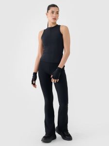 4F Legginsy z prążkowanej dzianiny damskie - czarne S. Czarne legginsy 4f, bez wzorów, z dzianiny, z podwyższonym stanem, długie. W wyprzedaży za 99,99 zł.