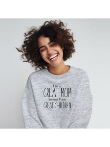 WOOOP Bluza "I am a great Mom because I have great children" w kolorze szarym rozmiar: L. Szare bluzy Wooop, l, bez wzorów, z bawełny, bez kaptura. Za 105,38 zł.
