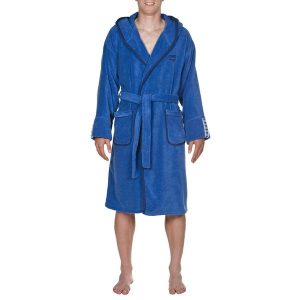 Szlafrok kąpielowy na basen po treningu unisex Arena Premium Robe. Niebieskie szlafroki Arena, bez wzorów, bez kaptura. Za 299,99 zł.