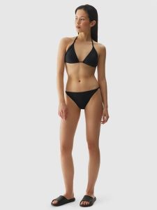 4F Dół od bikini damski - czarny L. Czarne bikini 4f, bez wzorów, z elastanu. W wyprzedaży za 19,99 zł.