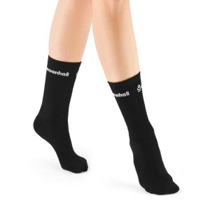Skarpetki do jogi Moonholi Ideal Grip z naturalnej bawełny. Czarne skarpetki MOONHOLI, bez wzorów, z bawełny. Za 39,00 zł.