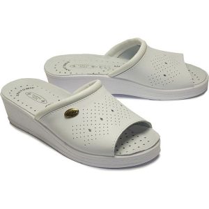 SANITAL FLEX 698/I white, klapki damskie. Białe klapki Sanital-Flex, bez wzorów, ze skóry, bez obcasa. Za 114,90 zł.