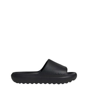 Klapki Adilette Lumia. Czarne klapki ADIDAS, bez wzorów, bez obcasa. Za 149,00 zł.