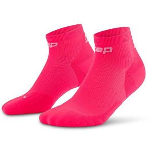 Damskie skarpety kompresyjne do biegania sportowe za kostkę Core Run CEP. Czerwone skarpetki CEP, bez wzorów, z elastanu. Za 79,00 zł.