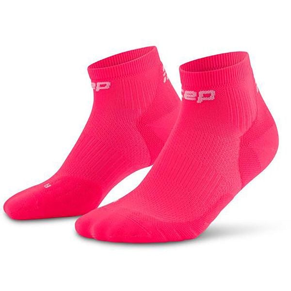 Damskie skarpety kompresyjne do biegania sportowe za kostkę Core Run CEP. Czerwone skarpetki CEP, bez wzorów, z elastanu. Za 79,00 zł.