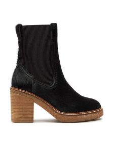 Clarks Botki Cassiano Top 26178668 Czarny. Czarne botki Clarks, bez wzorów, ze skóry, bez obcasa, na słupku, bez zapięcia. Za 559,99 zł.
