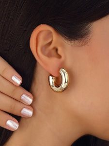 Nakkash Pozłacane kolczyki-kreole rozmiar: onesize. Żółte kolczyki Nakkash, pozłacane. Za 104,39 zł.