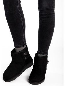 Blackfield Botki zimowe "Dolce" w kolorze czarnym rozmiar: 36. Czarne botki Blackfield, na zimę, bez wzorów, z materiału, z okrągłym noskiem, bez obcasa, na platformie, bez zapięcia. Za 152,99 zł.