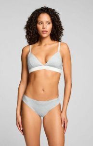 Puma stringi damskie Invisible Cotton 2-pak Jasnoszary melanż. Szare stringi Puma, bez wzorów, z bawełny. Za 156,20 zł.