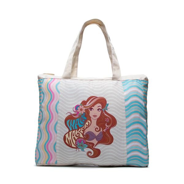 Torebka Disney Classics. Shopper bag Disney Classics, bez wzorów, bez dodatków. Za 71,98 zł.