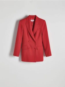 Długa dwurzędowa marynarka - czerwony. Czerwone marynarki i żakiety Reserved, l, bez wzorów, z tkaniny. W wyprzedaży za 119,99 zł.