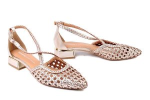 GIOSEPPO 75560 Brillion platinum, czółenka damskie. Żółte czółenka Gioseppo, bez wzorów, z gumy, bez obcasa, na obcasie, bez zapięcia. Za 404,90 zł.