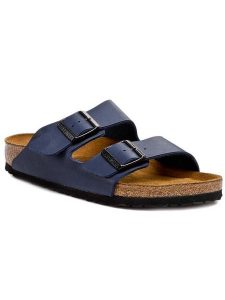 Birkenstock Klapki Arizona 051063 Niebieski. Niebieskie klapki Birkenstock, bez wzorów, ze skóry, bez obcasa. Za 399,99 zł.
