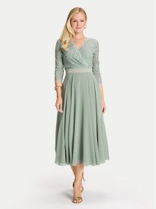 Swing Sukienka koktajlowa 5AE29100 Zielony Regular Fit. Zielone sukienki Swing, bez wzorów, z syntetyku, wizytowe, bez kołnierzyka, bez ramiączek. Za 599,99 zł.