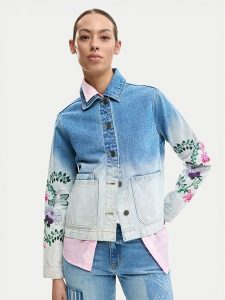 Desigual Kurtka jeansowa Dakota 26SWED16 Błękitny Regular Fit. Niebieskie kurtki Desigual, s, bez wzorów, z bawełny, bez kaptura. Za 594,99 zł.