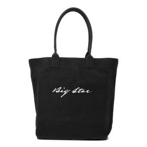 Czarna Damska Torba Zakupowa Big Star. Czarne shopper bag Big Star, bez wzorów, z materiału, bez dodatków. Za 119,00 zł.
