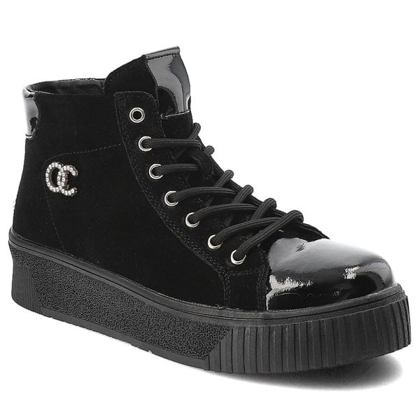 Czarne Botki Filippo Wygodne Obuwie Damskie. Czarne botki Filippo, bez wzorów, ze skóry, bez obcasa, na platformie, bez zapięcia. Za 199,00 zł.