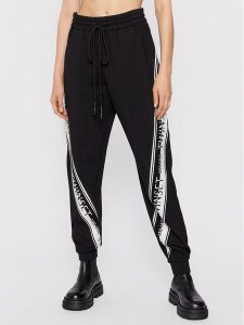 TWINSET Spodnie dresowe 212TT2383 Czarny Regular Fit. Czarne spodnie dresowe Twinset, m, bez wzorów, z dresówki. Za 499,99 zł.