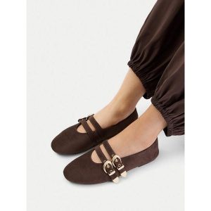 Baleriny DeeZee. Brązowe balerinki DeeZee, bez wzorów, bez obcasa, bez zapięcia. Za 129,99 zł.