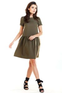 Khaki Letnia Sukienka z Marszczonym Dołem. Brązowe sukienki Awama, na lato, l, bez wzorów, z elastanu, wizytowe, bez kołnierzyka, bez ramiączek. Za 179,90 zł.