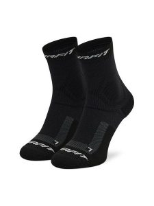 Dynafit Skarpety długie Alpine Short Sk 08-0000070879 Czarny. Czarne skarpetki Dynafit, bez wzorów, z materiału. Za 69,99 zł.