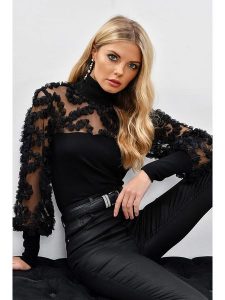Cool and sexy Bluzka w kolorze czarnym rozmiar: M. Czarne bluzki Cool and sexy, m, bez wzorów, bez kołnierzyka, bez ramiączek. Za 92,21 zł.