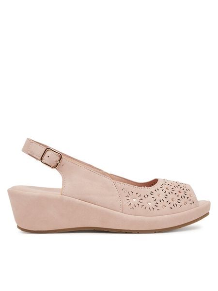 Clara Barson Sandały WFA3950-1 Różowy. Czerwone sandały Clara Barson, bez wzorów, z materiału, bez obcasa, na koturnie, bez zapięcia. Za 119,99 zł.