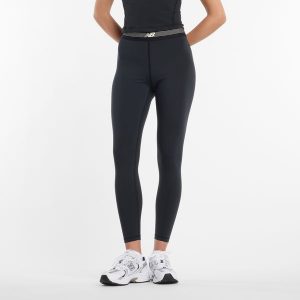 Legginsy damskie do treningu New Balance AC WB6160E1BK – czarne. Czarne legginsy New Balance, bez wzorów, z lycry, z podwyższonym stanem. Za 259,99 zł.