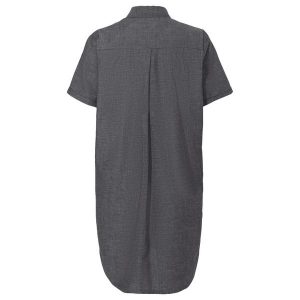 Damska sukienka koszulowa VAUDE Redmont. Czarne sukienki Vaude, na lato, l, bez wzorów, sportowe, bez kołnierzyka, bez ramiączek, koszulowe. Za 522,65 zł.