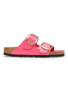 Birkenstock Skórzane klapki "Arizona Big Buckle" w kolorze różowym rozmiar: 38. Różowe klapki Birkenstock, bez wzorów, z otwartym noskiem, bez obcasa. Za 492,27 zł.