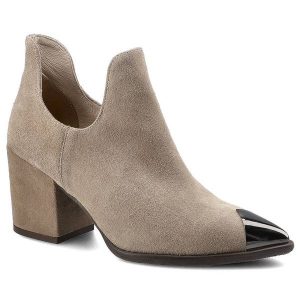 Brązowe Botki Karino Damskie Stylowe Buty Jesienne. Brązowe botki Karino, na jesień, bez wzorów, ze skóry, bez obcasa, bez zapięcia. Za 260,00 zł.