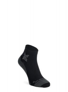 Skarpety do biegania X-Socks Run Discover Ankle. Czarne skarpetki X-Socks, bez wzorów, z elastanu. Za 93,49 zł.