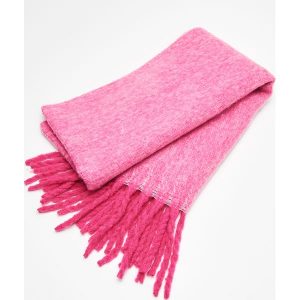 Ciepły szalik z frędzlami - Różowy. Szaliki marki Cropp. W wyprzedaży za 19,99 zł.