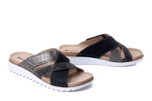 INBLU CN-57 045 szary, klapki damskie. Szare klapki Inblu, bez wzorów, bez obcasa. Za 92,99 zł.