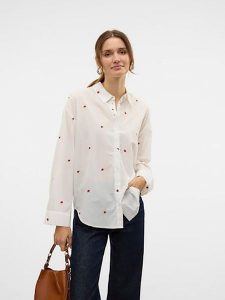 Vero Moda Koszula w kolorze białym rozmiar: S. Białe koszule Vero Moda, s, bez wzorów, z bawełny, bez kołnierzyka, bez ramiączek. Za 96,83 zł.