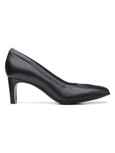 Clarks Skórzane czółenka "Seren" w kolorze czarnym rozmiar: 36. Czarne czółenka Clarks, bez wzorów, bez obcasa, bez zapięcia. Za 193,24 zł.