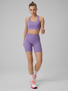 4F Legginsy kolarki treningowe bezszwowe damskie - fioletowe M/L. Fioletowe legginsy 4f, bez wzorów, z podwyższonym stanem. Za 79,99 zł.