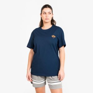 Koszulka koszykówki unisex Tarmak NBA Knicks TS 900. Niebieskie bluzki TARMAK, xs, bez wzorów, z bawełny, sportowe, bez kołnierzyka, bez ramiączek. Za 79,99 zł.