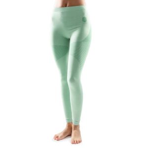 Damskie legginsy kompresyjne Sporty zimowe Siroko Fynbo. Zielone legginsy SIROKO, bez wzorów, z elastanu, długie. Za 84,00 zł.