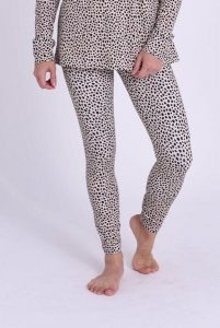 Legginsy damskie Cheetah Baselayer. Czarne legginsy OOSC, bez wzorów, z materiału, długie. Za 269,99 zł.
